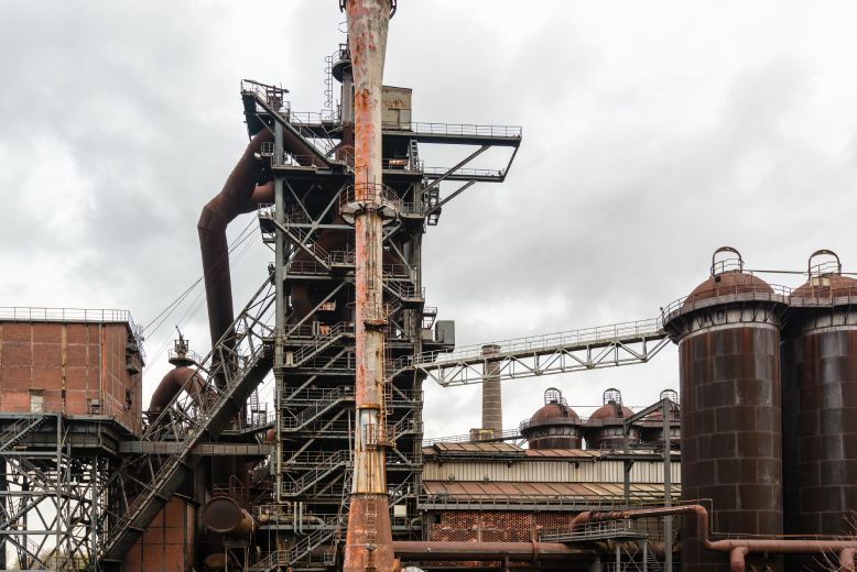 Step-by-Step Guide to Industrial Procurement for SMEs